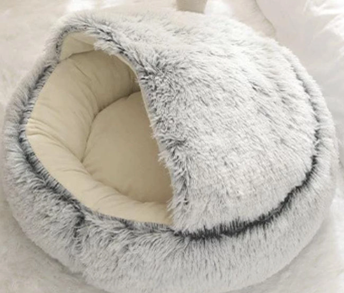 Mooki Nova Plushe - Kattenmand - Luxe Kattenbed - Kattenkussen - Cavebed - Donut - Extra Zacht & Comfortabel - Hondenmand - Lichtblauw - 50 Cm 7 Mooki Nova Plushe - Kattenmand - Luxe Kattenbed - Kattenkussen - Cavebed - Donut - Extra Zacht & Comfortabel - Hondenmand - Lichtblauw - 50 Cm - Afbeelding 5