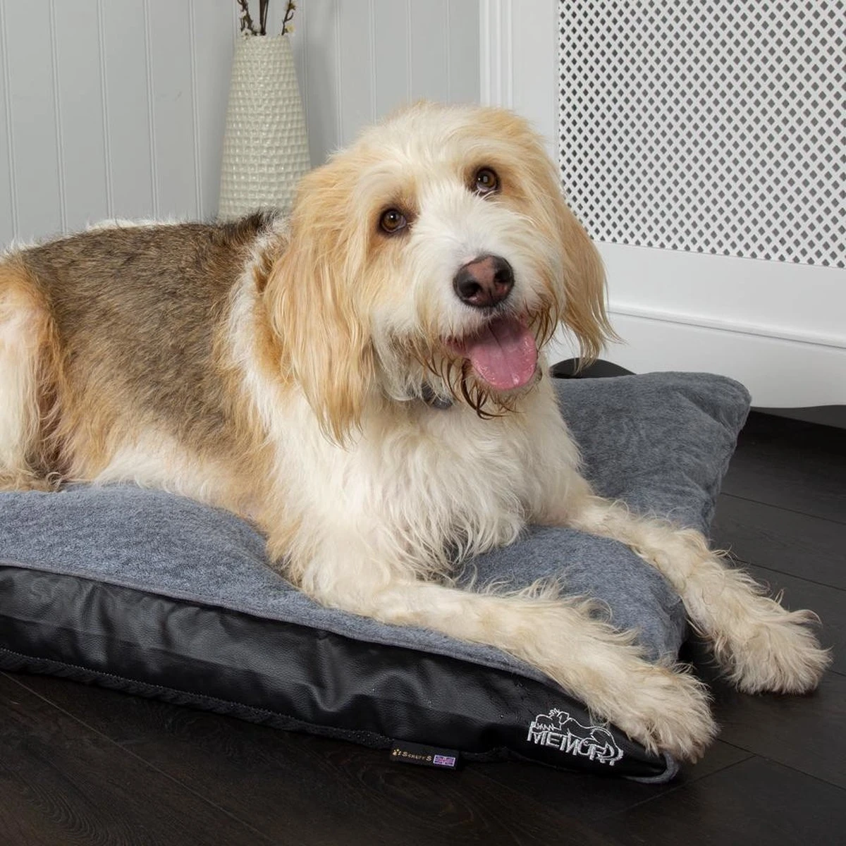 Scruffs Chateau - Hondenbed Orthopedisch Met Memory Foam Voor Extra Steun Voor Rug En Gewrichten - Grijs & Bruin Maat M/L - Kleur: Grijs, Maat: Medium 16 Scruffs Chateau - Hondenbed Orthopedisch Met Memory Foam Voor Extra Steun Voor Rug En Gewrichten - Grijs & Bruin Maat M/L - Kleur: Grijs, Maat: Medium - Afbeelding 14