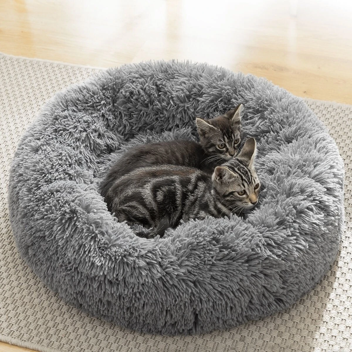 InnovaGoods - Dierenmand - 60cm - Hondenmand - Kattenmand - Fluffy - Anti Stress - Extra Zacht - Anti Slip - Grijs 10 InnovaGoods - Dierenmand - 60cm - Hondenmand - Kattenmand - Fluffy - Anti Stress - Extra Zacht - Anti Slip - Grijs - Afbeelding 8