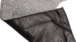 Benchkussen 70x50 Cm. Grijs. Eenvoudig Sheepskin Benchkussen. Geschikt Voor Benches Van 76 Cm. -Exporteren Alles Voor Honden Winkel 1200x669 4